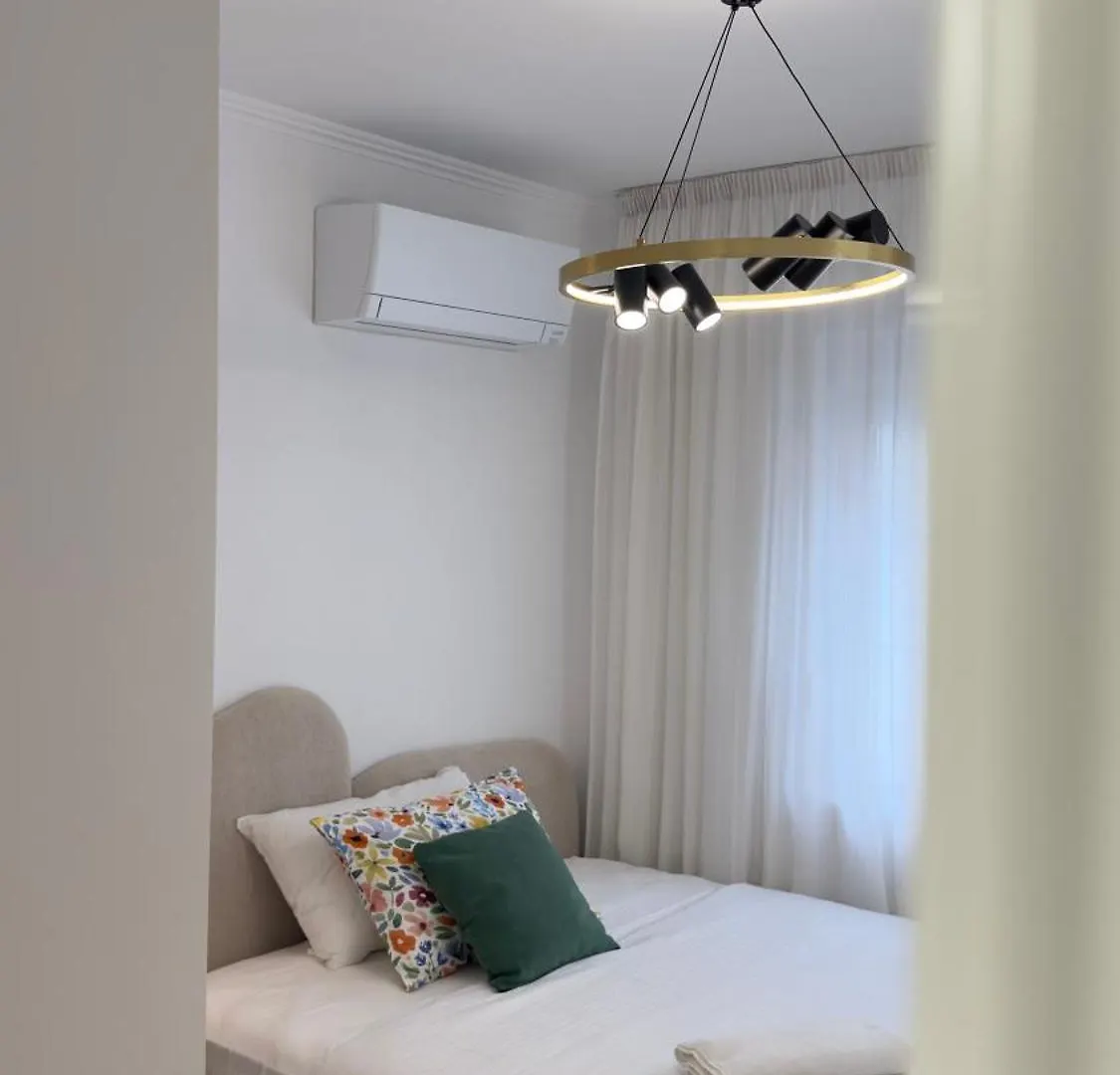 Pogradec Luxe Apartment 0*,  Albania